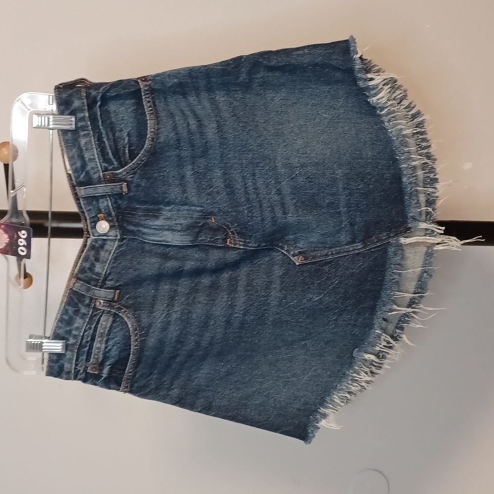 #96 We the Free Dark Wash Asymmetrical Jean Skirt Size 29